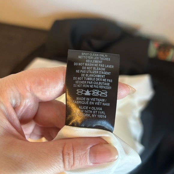 NWT Alice + Olivia Theda Strapless Hi Lo Mini Dress in Ecru & Black - Picture 6 of 10